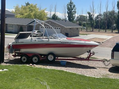 1996 Four Windows Horizon Ski Boat