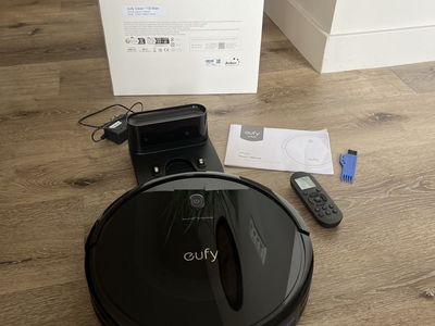 Eufy Clean 11S Max Robot Vacuum Cleaner Black with Charging Base & Remote