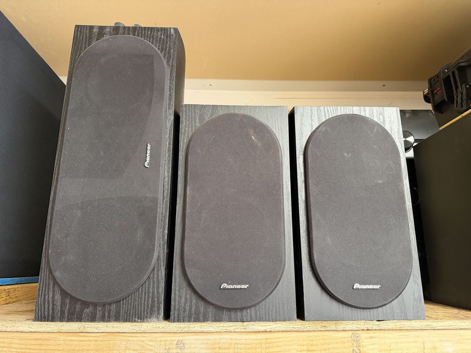 Pioneer SP-BS22-LR Andrew Jones Designed Bookshelf Speakers (Pair) + SP-C22 Center Channel