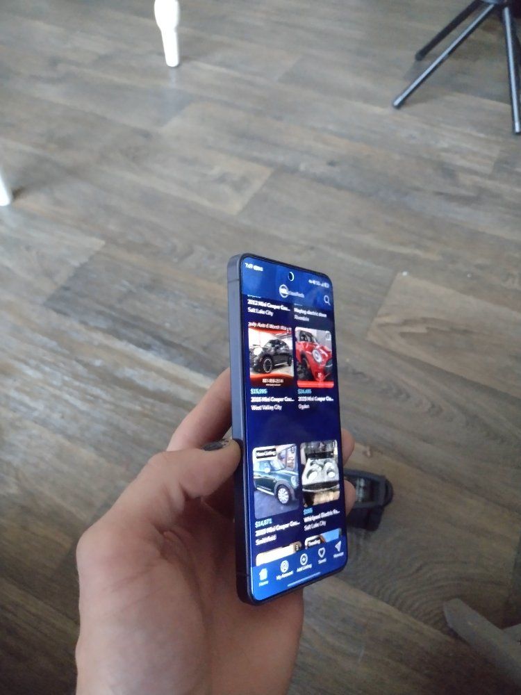 Main image 4