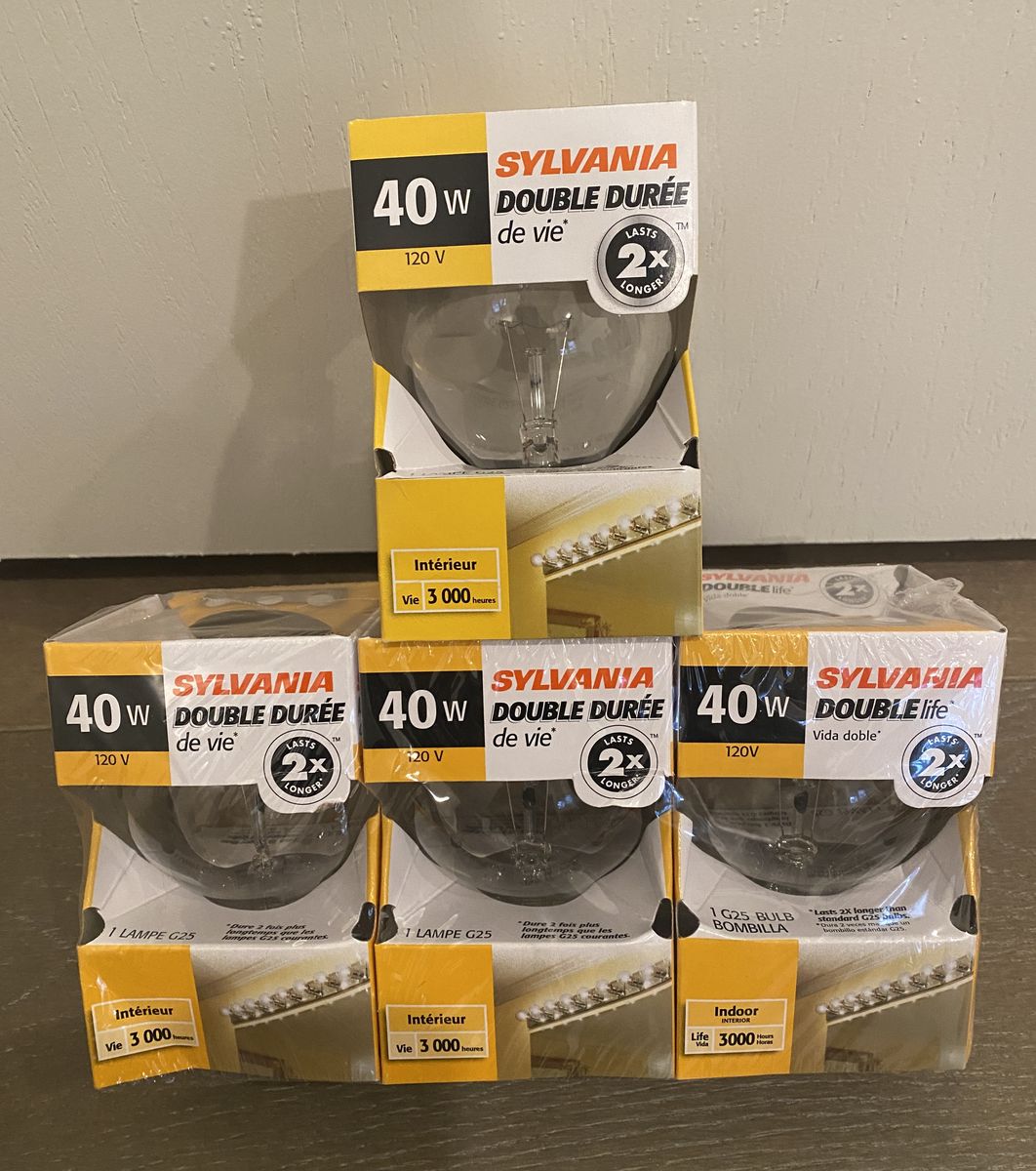 NEW - Lot of 4 Sylvania 40w 120V Double Life Clear Globe Light Bulbs Indoor G25 3000 Hour
