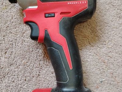 Milwaukee M18 1/4" Hex Brushless Impact Driver (Tool Only, Model 2850-20)