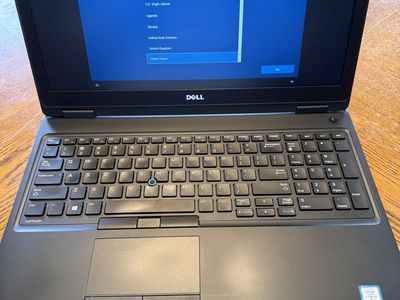 Dell Latitude 5580 Laptop – Includes Genuine 130W Dell Power Adapter $100 OBO