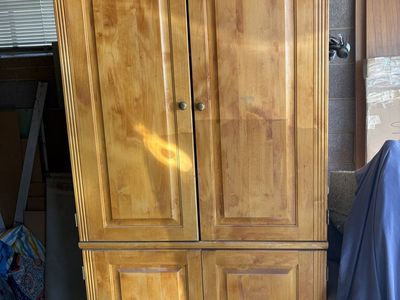 Pine Corner Entertainment Center