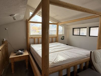 Queen bed frame, mattress and 2 nightstands