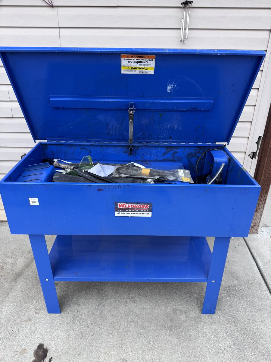 Westward parts washer/with pump