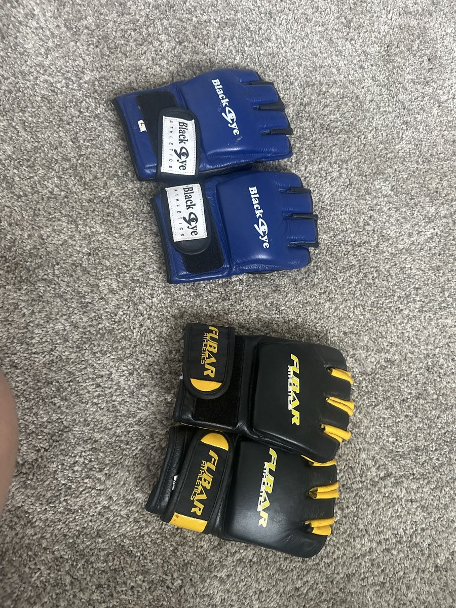 MMA gloves