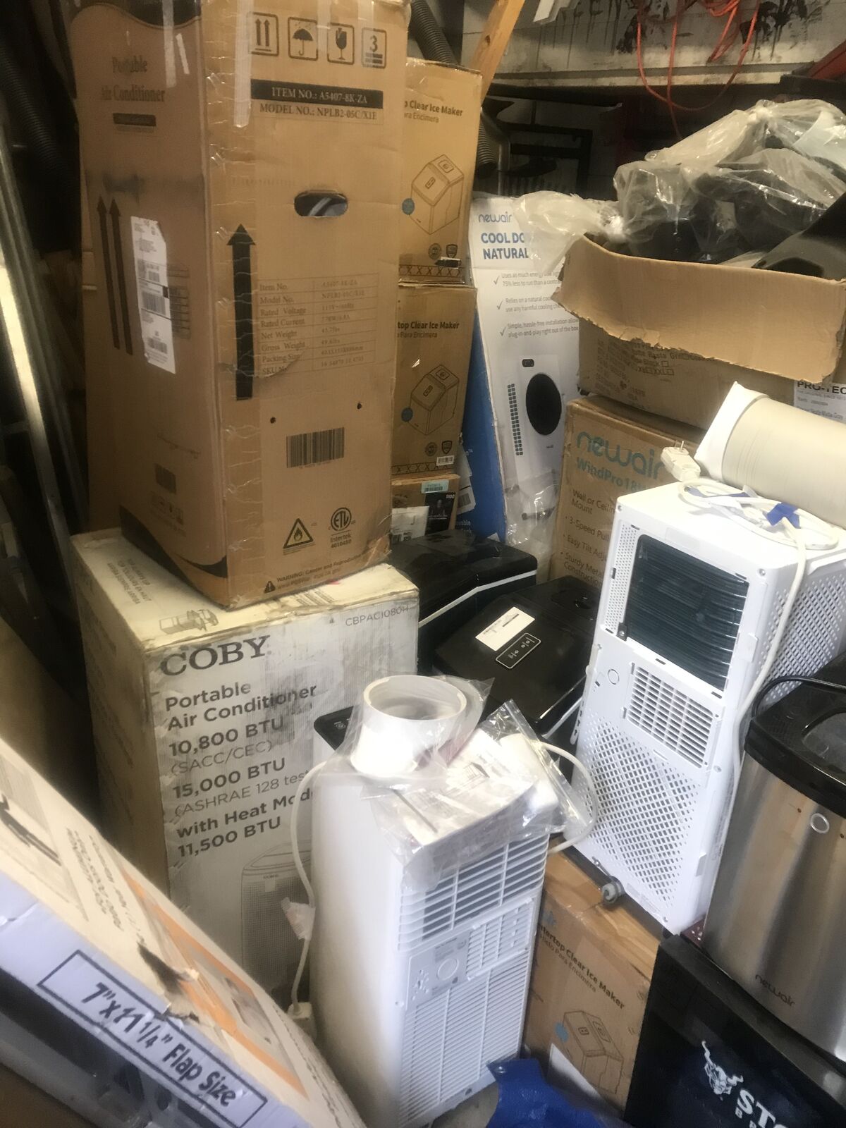 Let’s make a deal! Five air conditioner units for sale