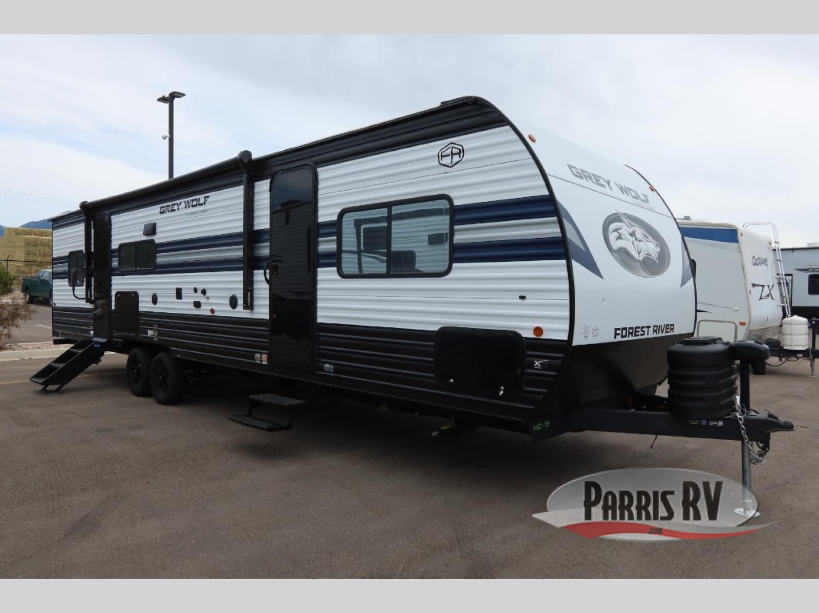 New 2027 Forest River RV Cherokee Grey Wolf 29QB