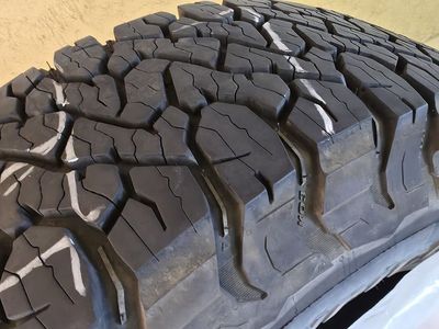 K03 - LT 275/70 R18 125/122S E