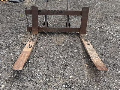 CAT 930-938 Loader Forks