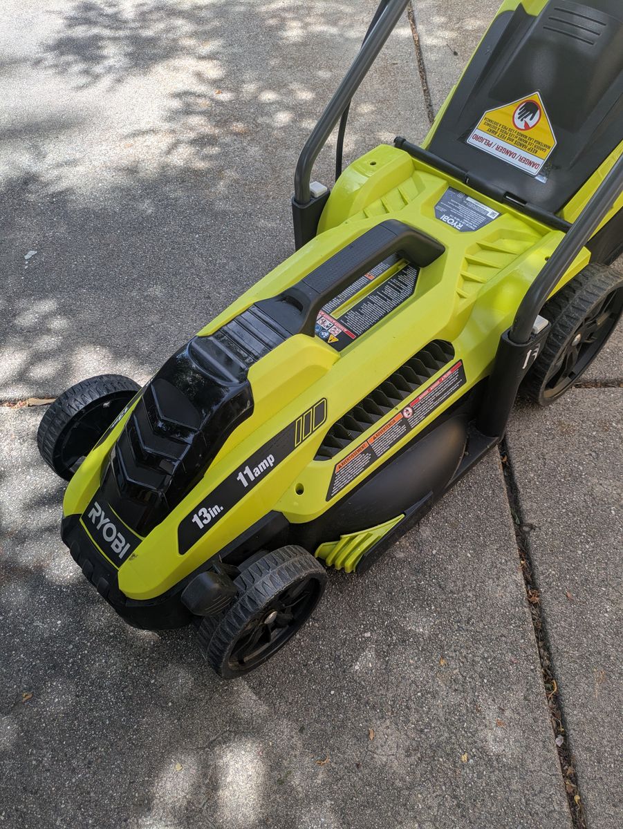 Ryobi 13" electric lawn mower
