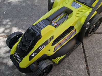 Ryobi 13" electric lawn mower