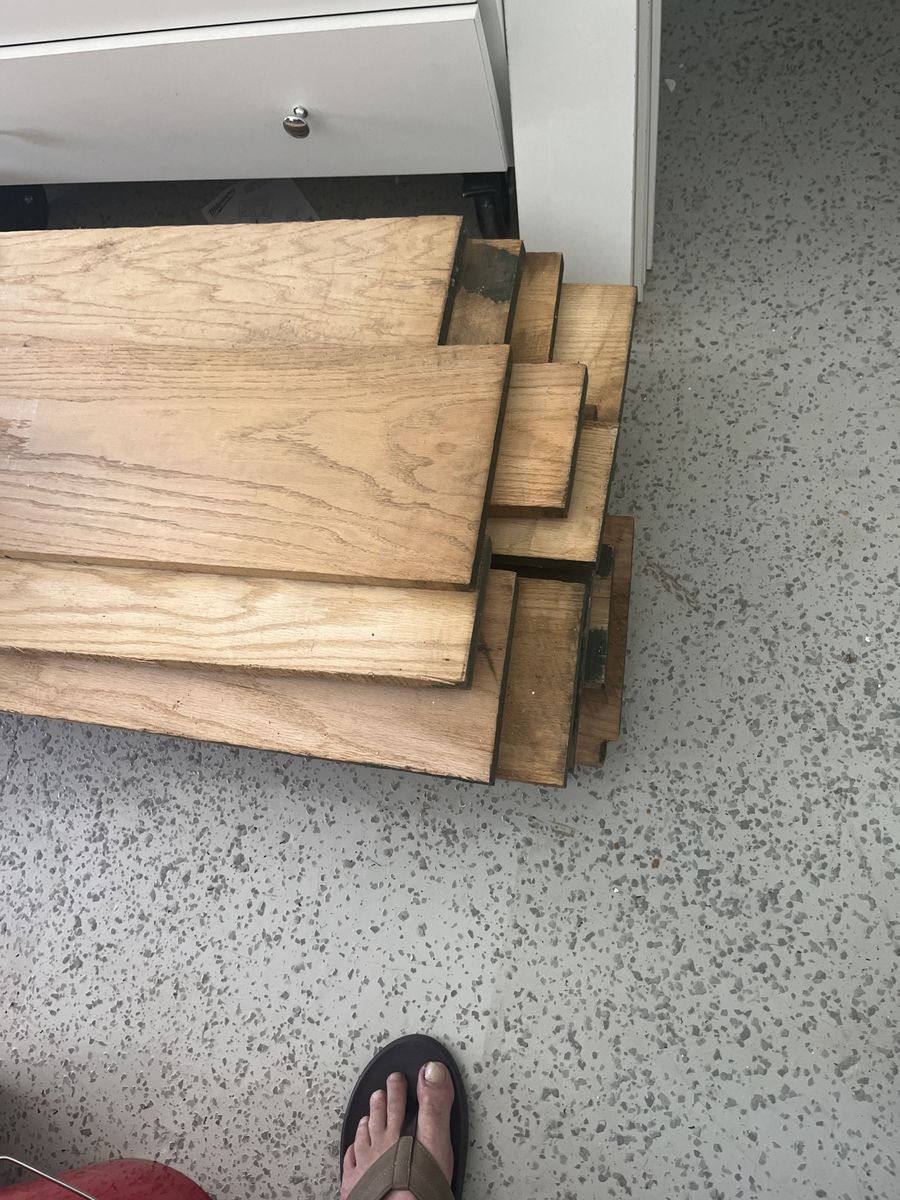 4/4 kiln-dried Red Oak