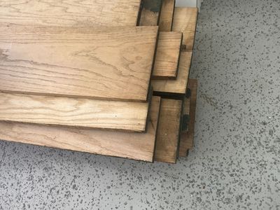 4/4 kiln-dried Red Oak