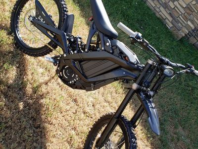 SURRON LIGHT BEE Excellent Condition (Only used Two Hours)