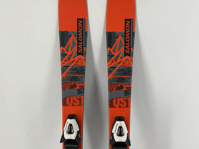 Salomon QST Spark Jr w/ Salomon C5 Jr Demo Bindings