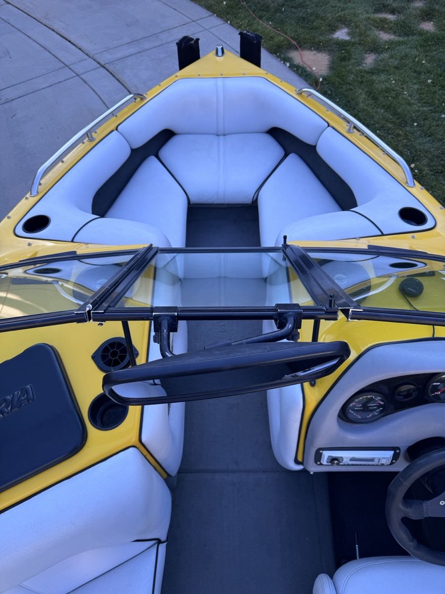 Main image 6
