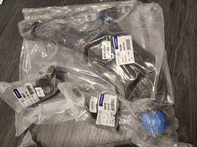 2pc 1* K622944 +1* K622945 Front Lower Control Arm