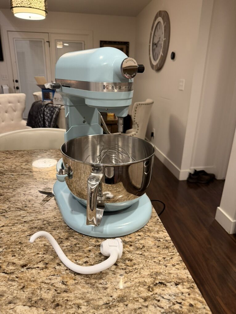 6q KitchenAid Mixer New Machine