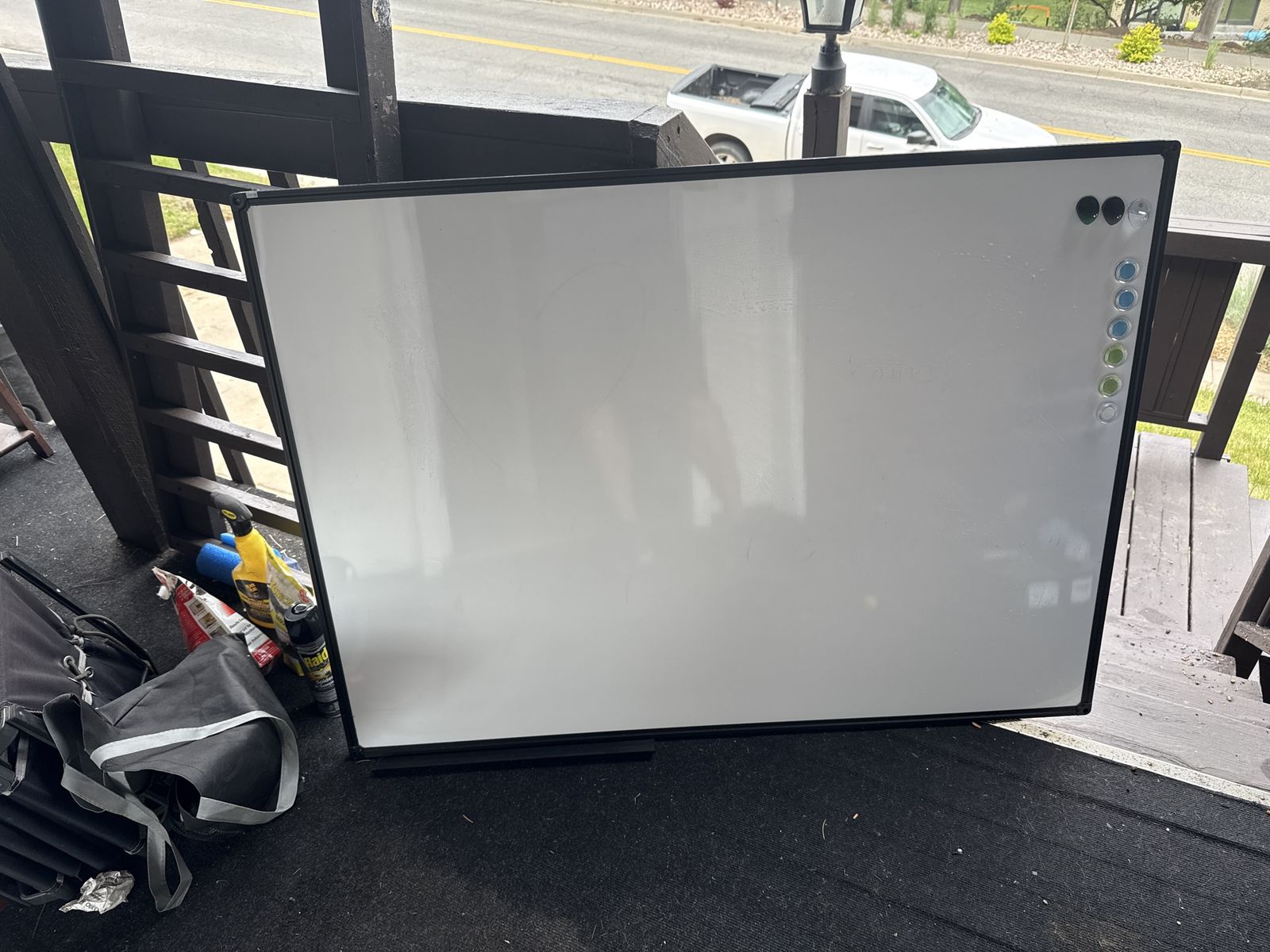 Wall mount magnetic white board