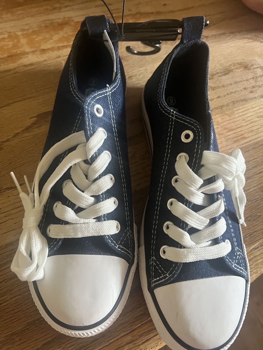 Yard Sale Today Monday 15th NEW items