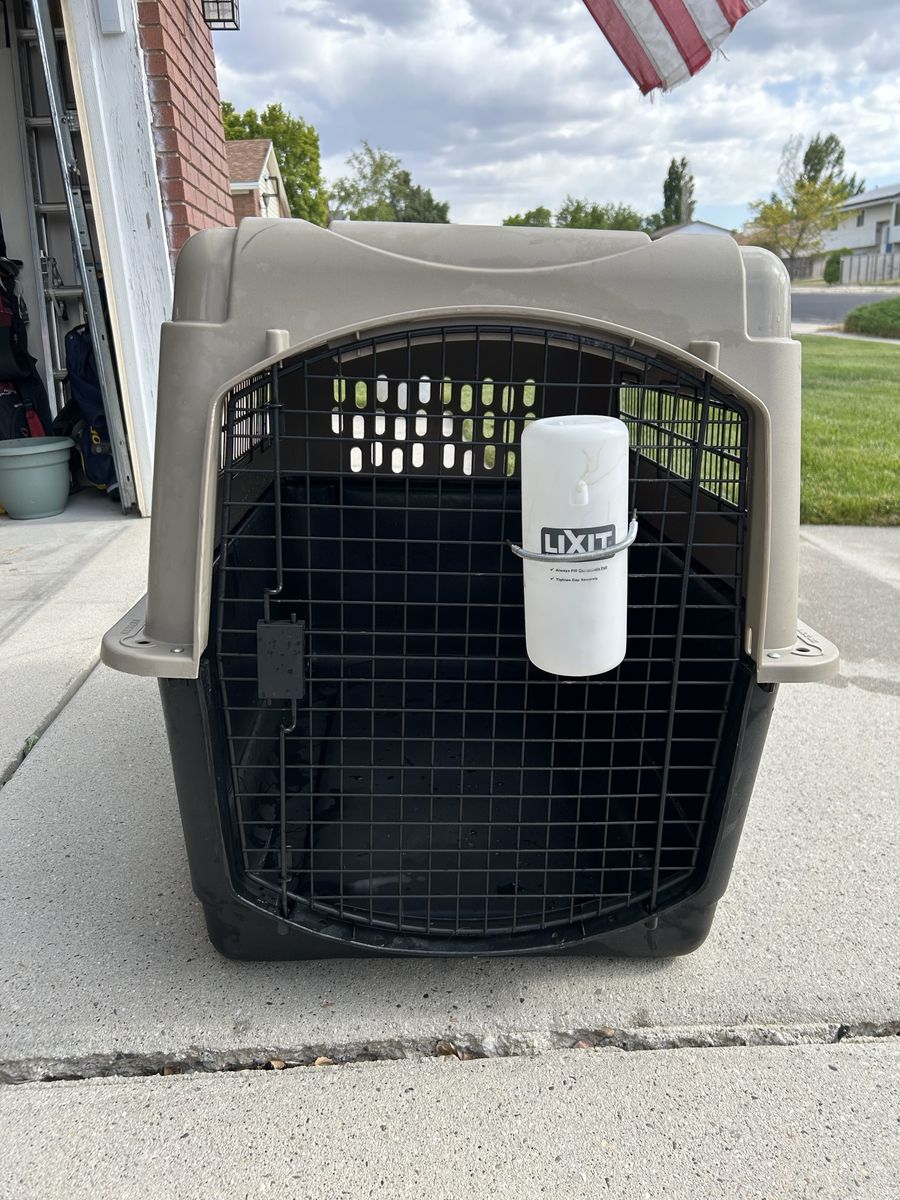 Extra large dog kennel