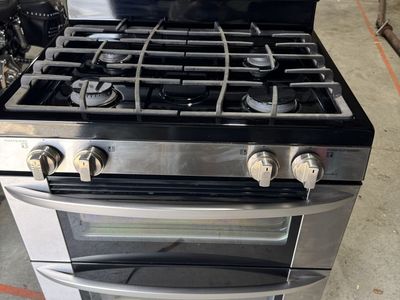 LG GAS RANGE/OVEN
