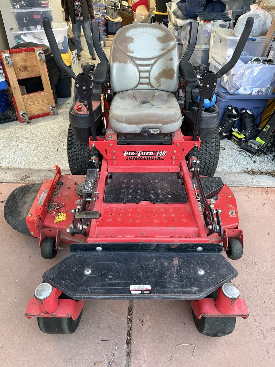Gravely Pro Turn 148 Zero Turn Commercial Mower