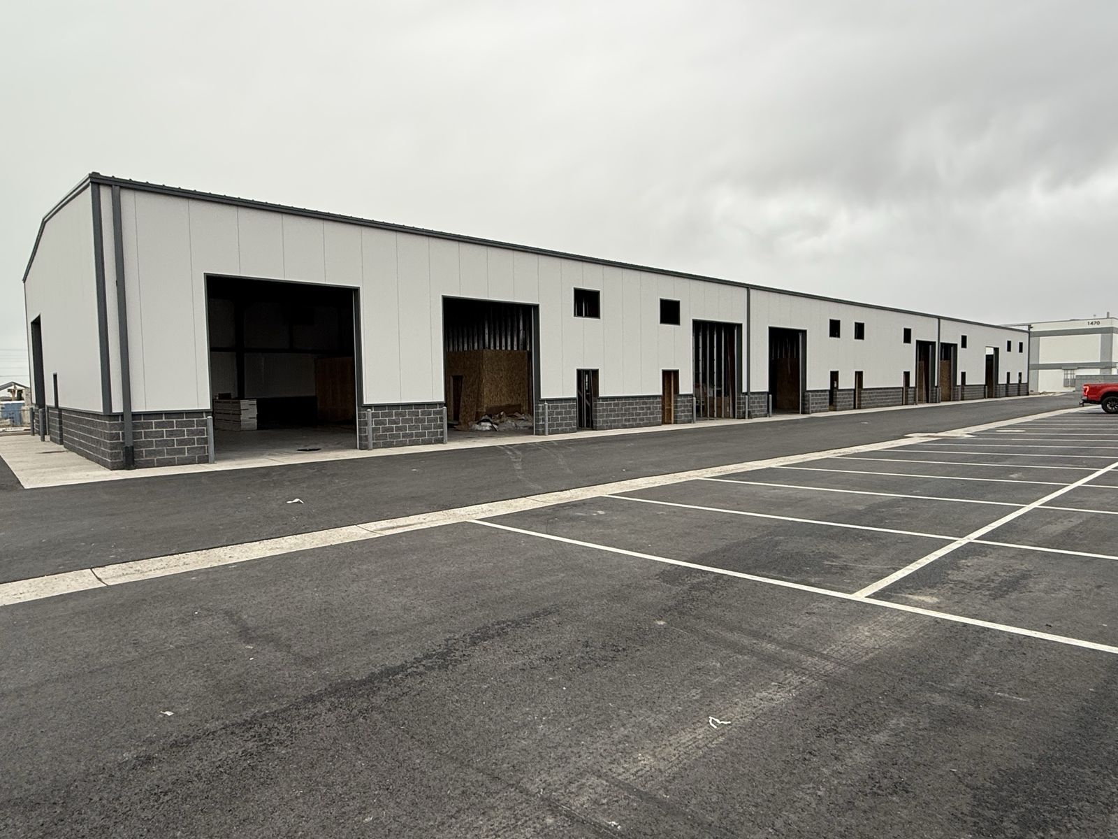 Office/Warehouse Flex Space For Lease