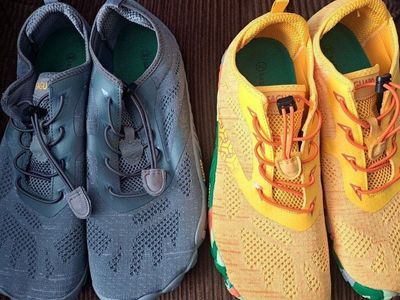 2 pair of mens Saguaro water shoes