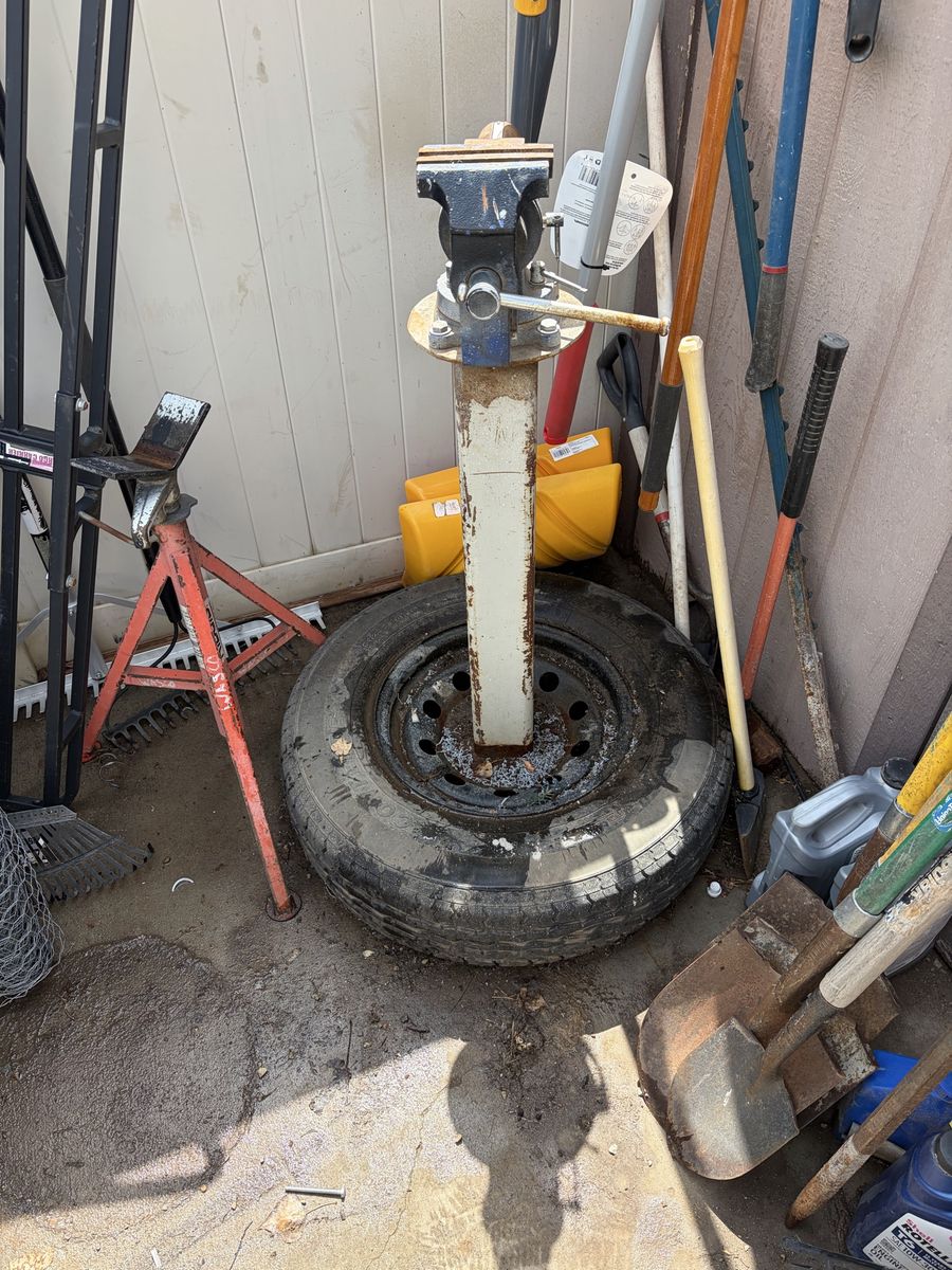 Heavy Duty Shop Vise Mounted on Car Wheel Stand