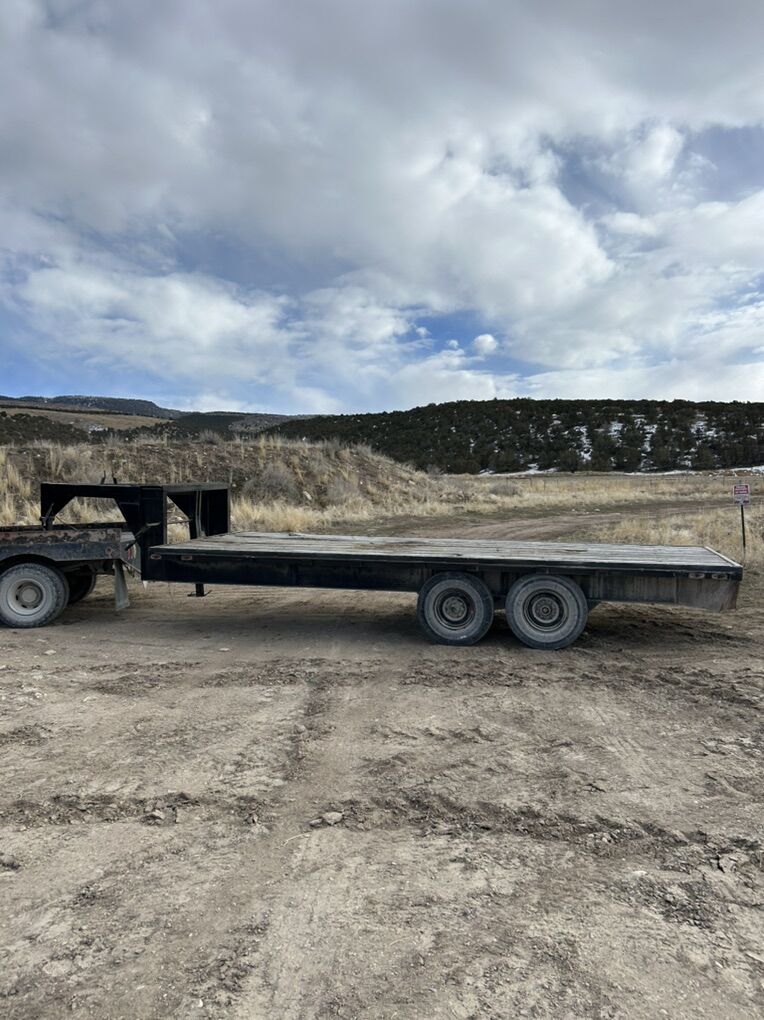 5 Th Wheel Flat Bed Trailer