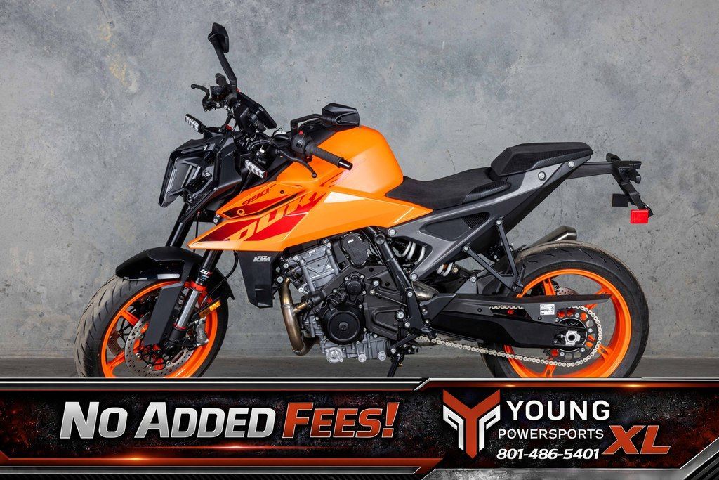 2024 KTM 990 Duke