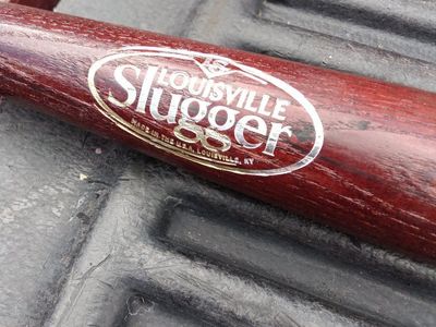 Louisville Slugger Wooden ASH Bat Like New!
