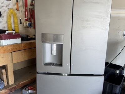GE French Door Refrigerator - Stainless Steel, Bottom Freezer with Ice/Water Dispenser
