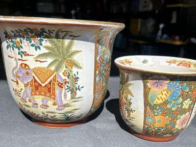 Vintage Oriental Elephant Palm Tree Ceramic Jardiniere Planter