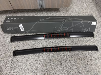 BRAND NEW Tesla Model 3 Roof Rack System