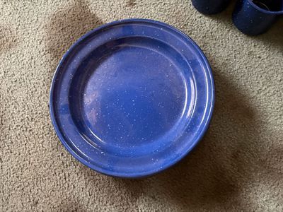 8 plates