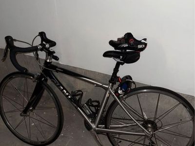 Giant Road Bike