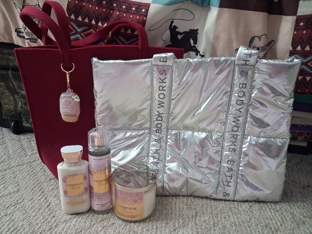 Bath and body works collection! *MAKE OFFERS *