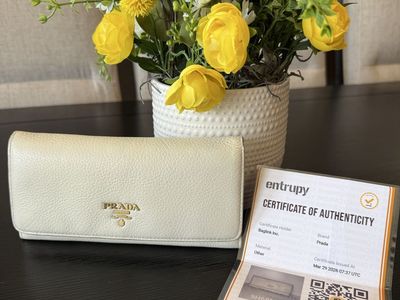 PRADA WALLET