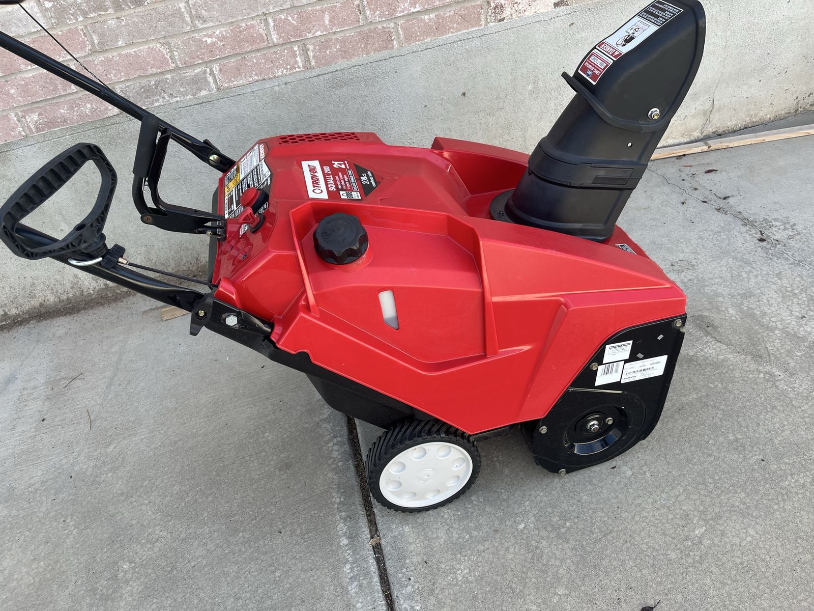 Troy-bilt snow blower brand new