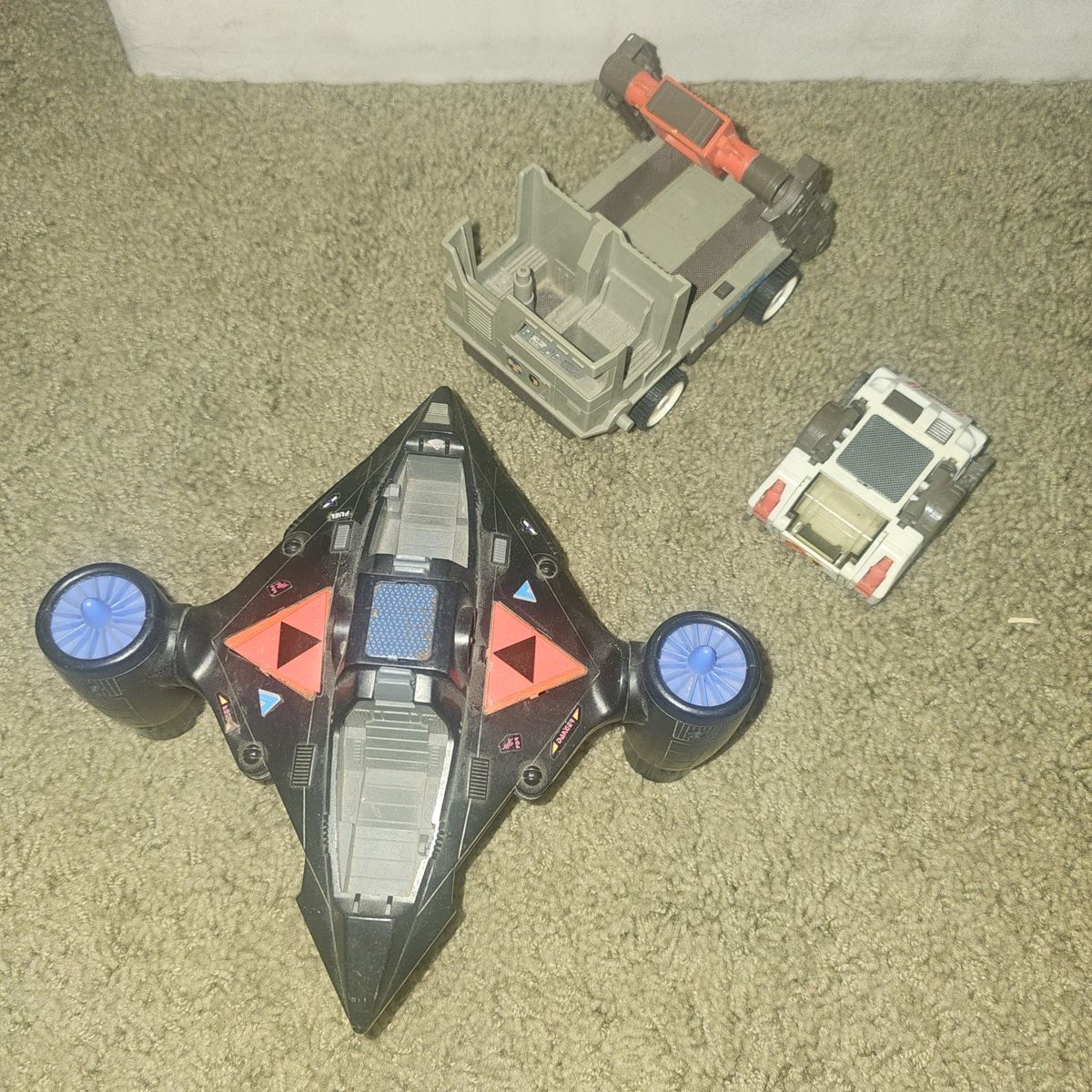 Vintage Starcom Toy Lot - Vehicles and Spaceship