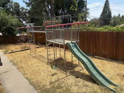 Jungle Gym Swingset