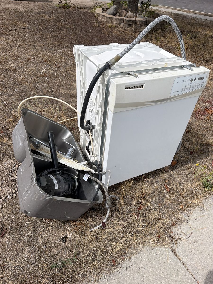 Free dishwasher and sink