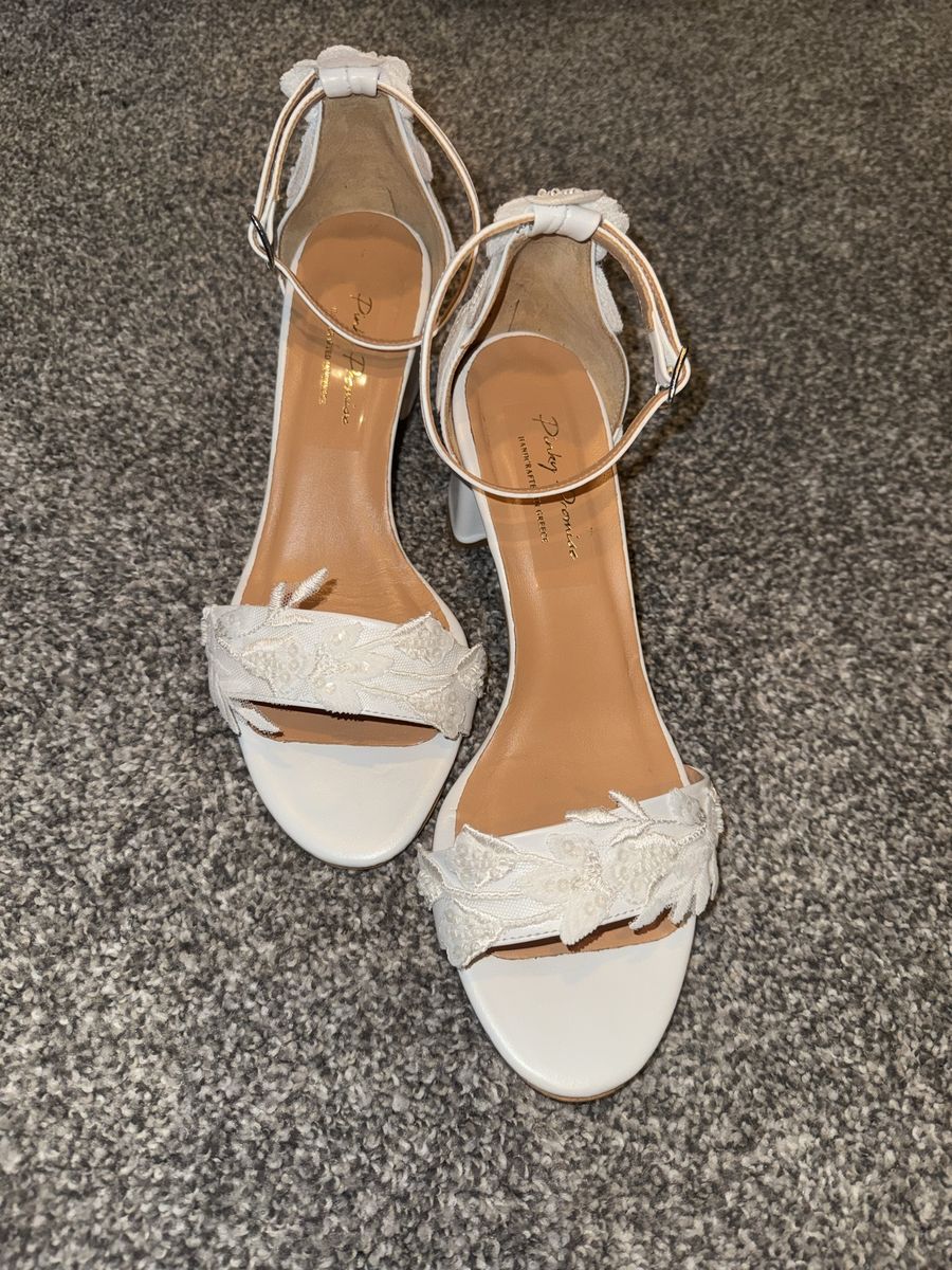 Bridal Size 8 White Block Heel