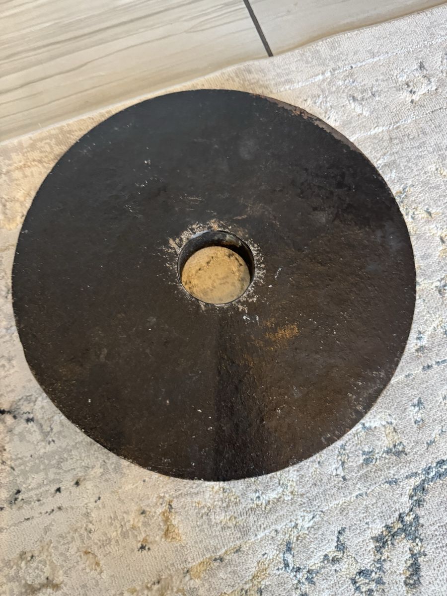 Main image 6