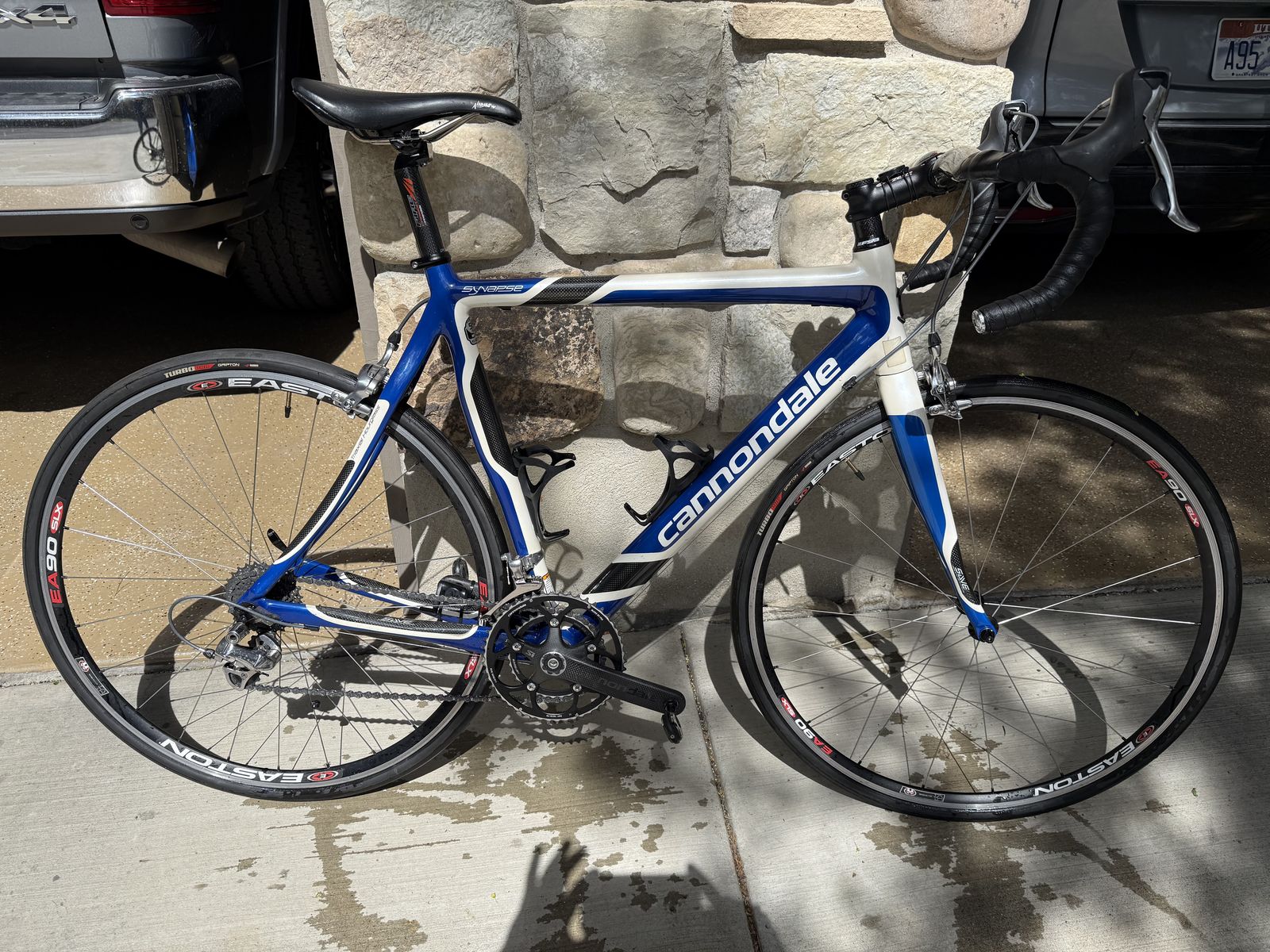 Cannondale Synapse Carbon 56 Road bike