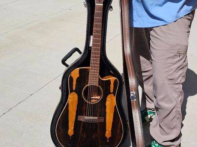 Acoustic guitar